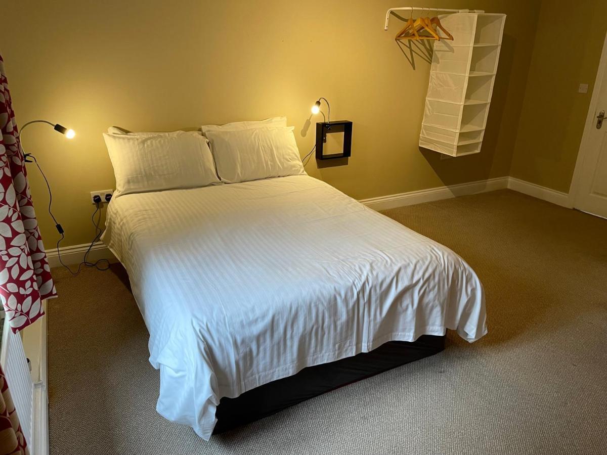Cadmore Lodge Bed & Breakfast Тенбери Экстерьер фото
