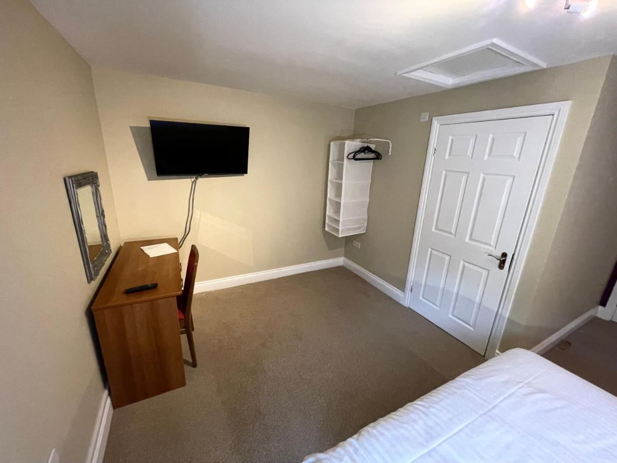 Cadmore Lodge Bed & Breakfast Тенбери Экстерьер фото