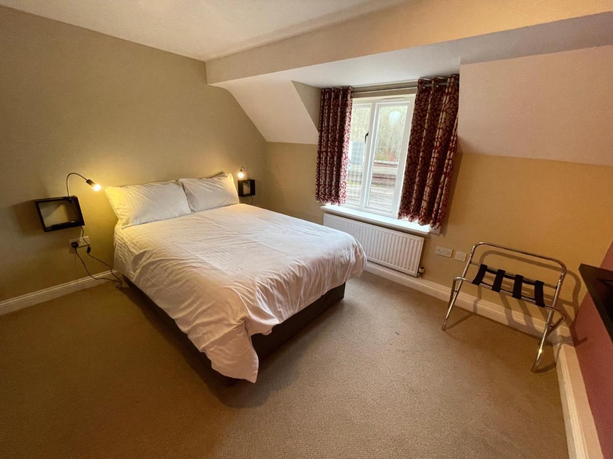 Cadmore Lodge Bed & Breakfast Тенбери Экстерьер фото
