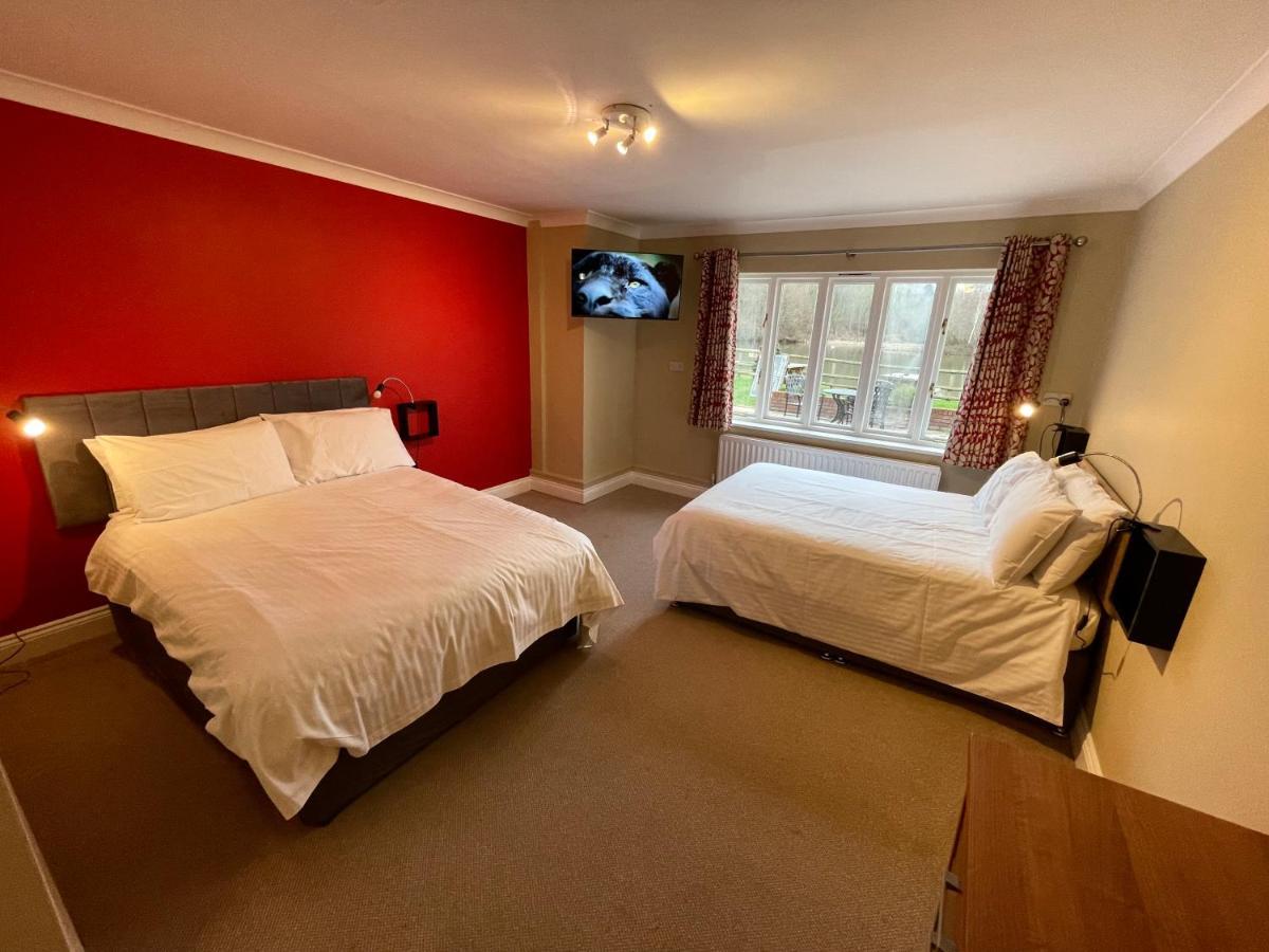 Cadmore Lodge Bed & Breakfast Тенбери Экстерьер фото