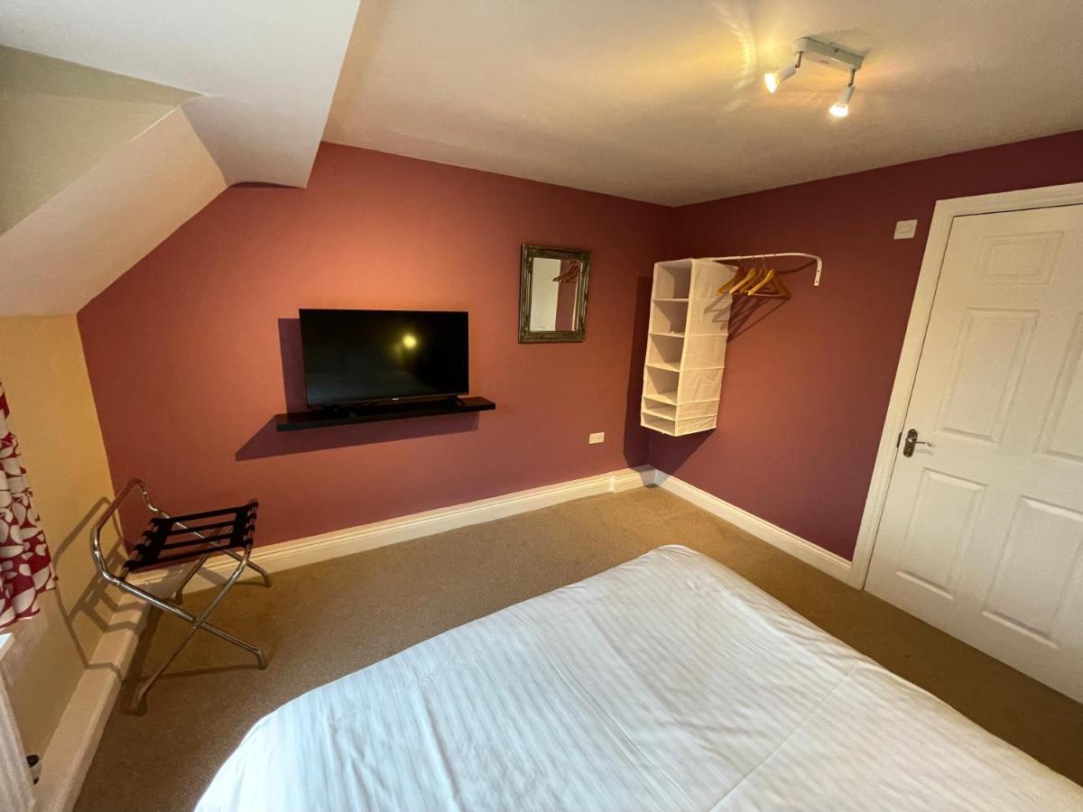 Cadmore Lodge Bed & Breakfast Тенбери Экстерьер фото