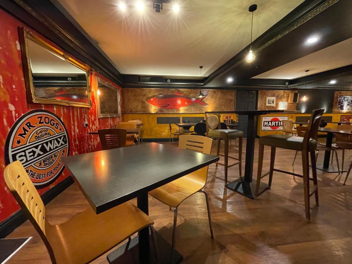 Cadmore Lodge Bed & Breakfast Тенбери Экстерьер фото